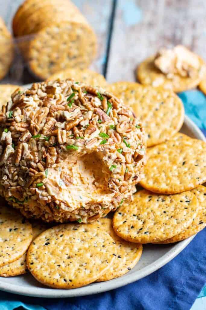 Buffalo Ranch Cheese Ball | A Nerd Cooks