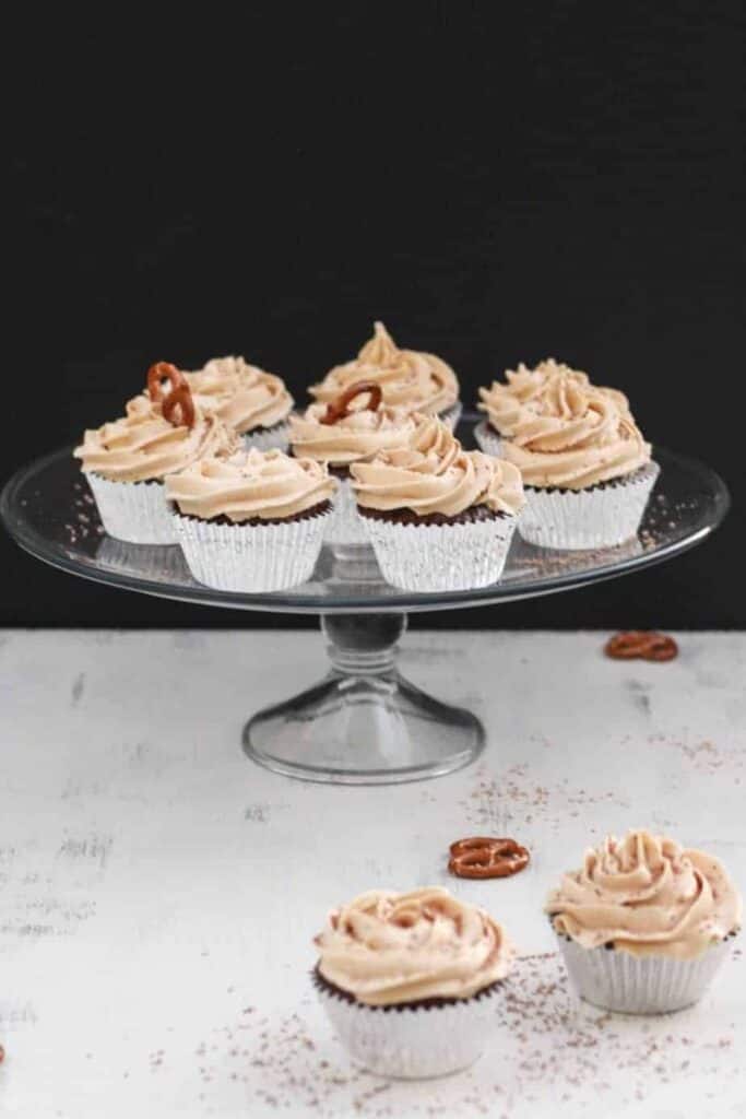 Chocolate Cupcakes with Peanut Butter Buttercream | A Nerd Cooks