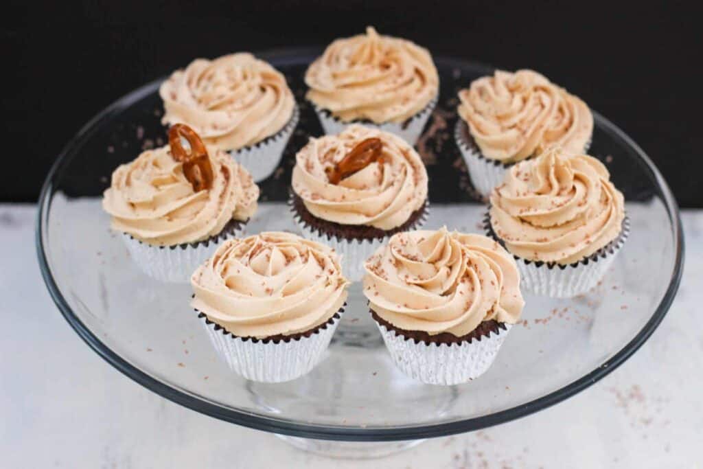 Chocolate Cupcakes with Peanut Butter Buttercream | A Nerd Cooks