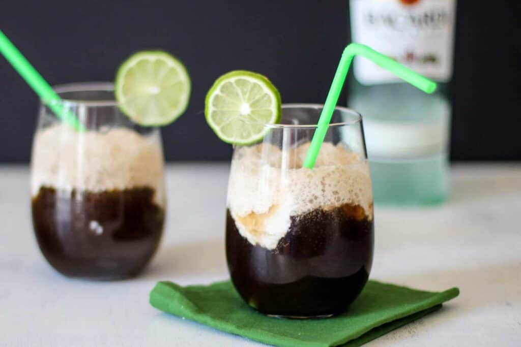 Dirty Coke Floats | A Nerd Cooks