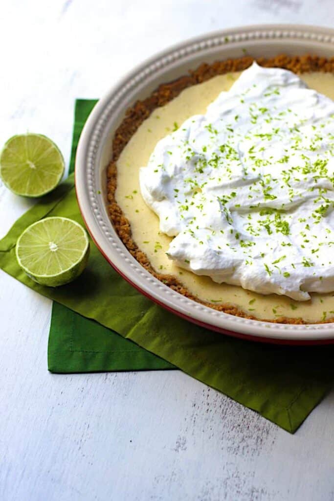 Key Lime Pie | A Nerd Cooks