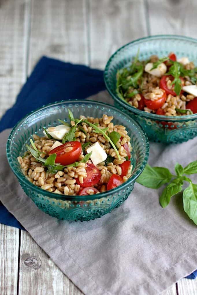 Farro Caprese Salad | A Nerd Cooks