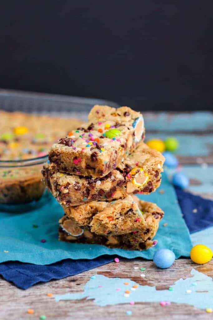 Spring Confetti Blondies | A Nerd Cooks