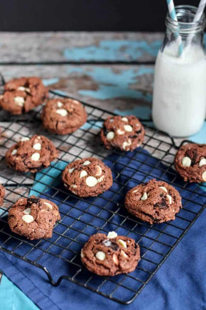 Chocolate Cookies and Cream Pudding Cookies | A Nerd Cooks