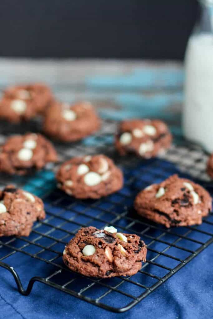 Chocolate Cookies and Cream Pudding Cookies | A Nerd Cooks