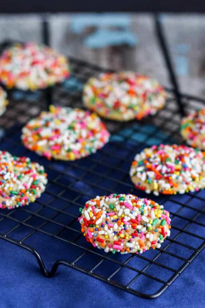 Confetti Pudding Cookies | A Nerd Cooks