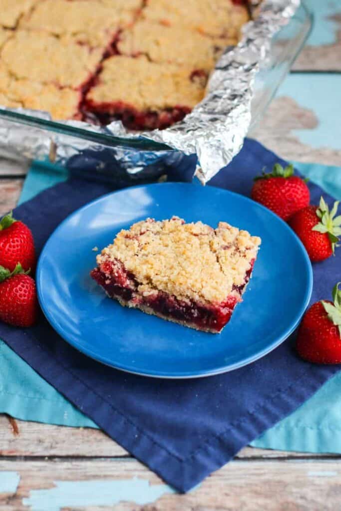 Strawberry Crumb Bars | A Nerd Cooks