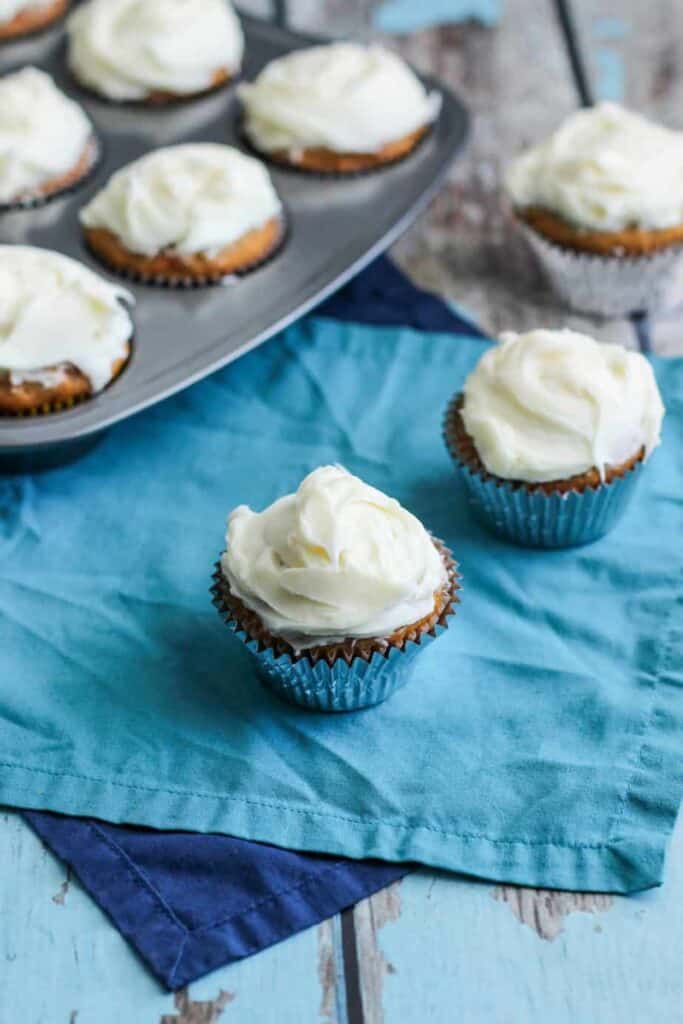 Carrot Cake Cupcakes | A Nerd Cooks