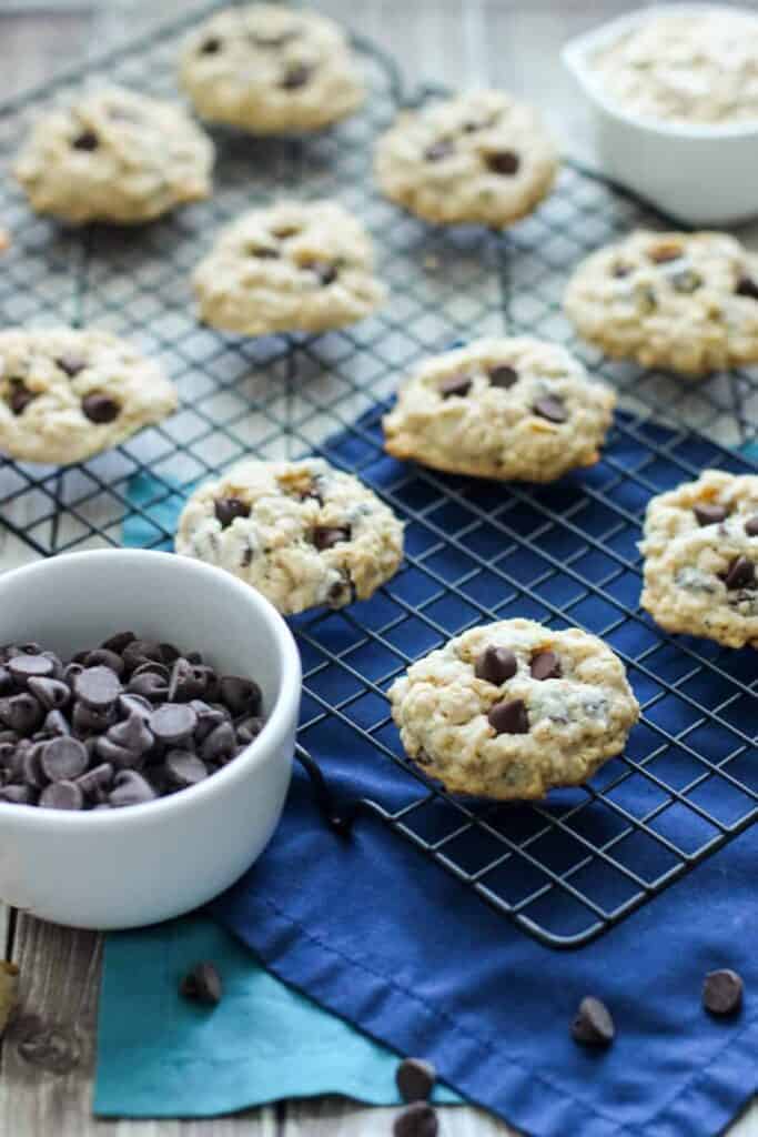 Oatmeal Chocolate Chip Cookies | A Nerd Cooks