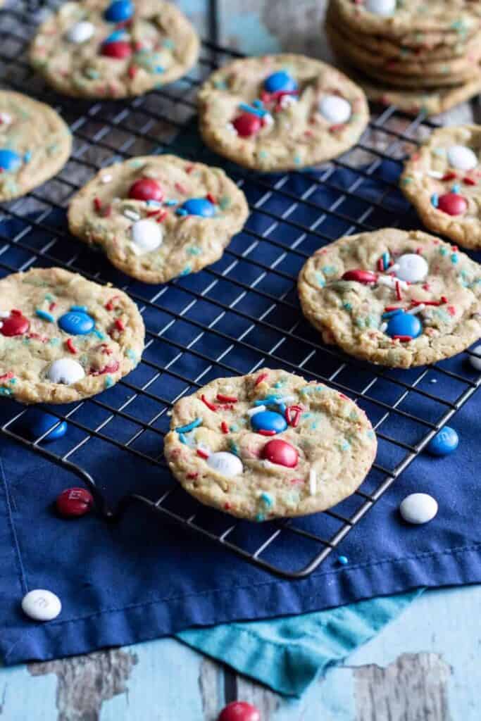 Firecracker Pudding Cookies | A Nerd Cooks