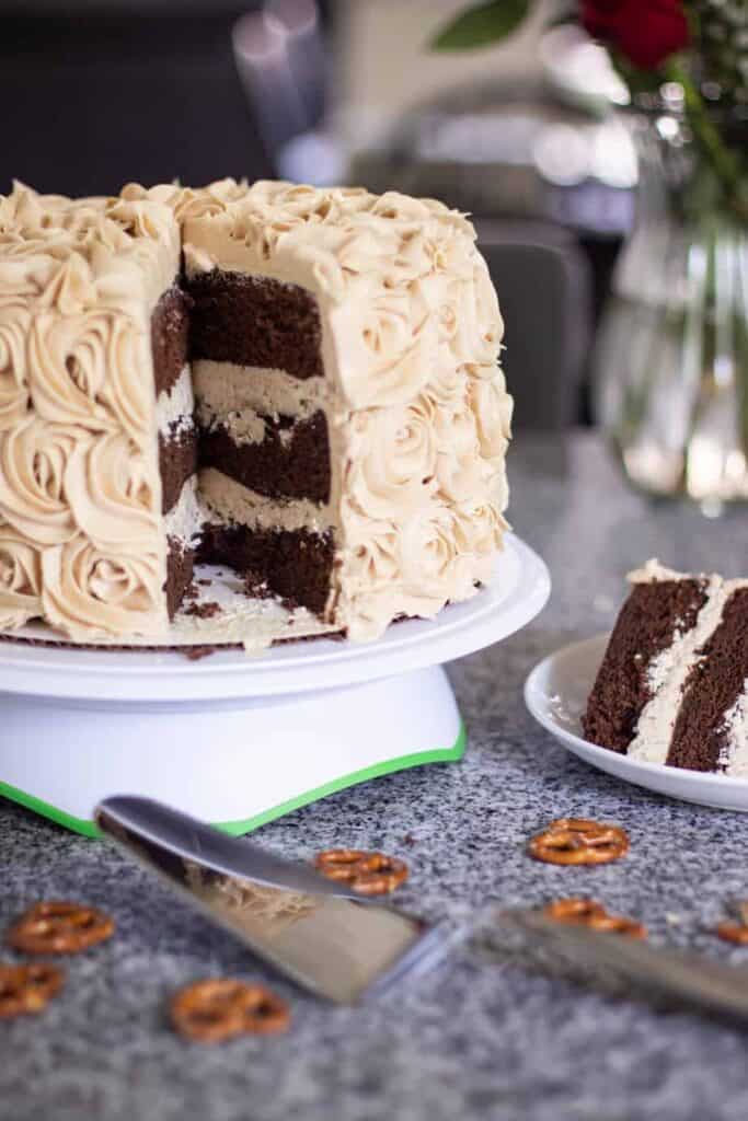 Chocolate Peanut Butter Pretzel Cake | A Nerd Cooks