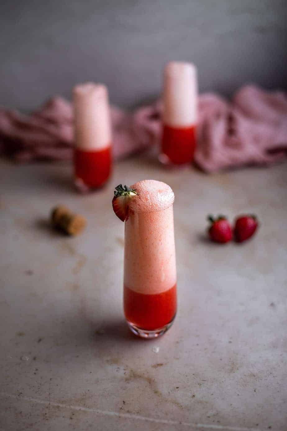 Rossini Cocktail (Strawberry Bellini!) – A Nerd Cooks
