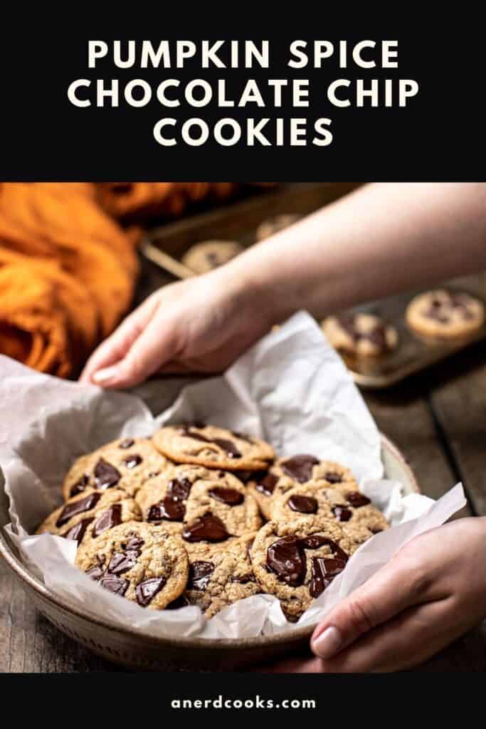 pinterest pin for pumpkin spice chocolate chip cookies