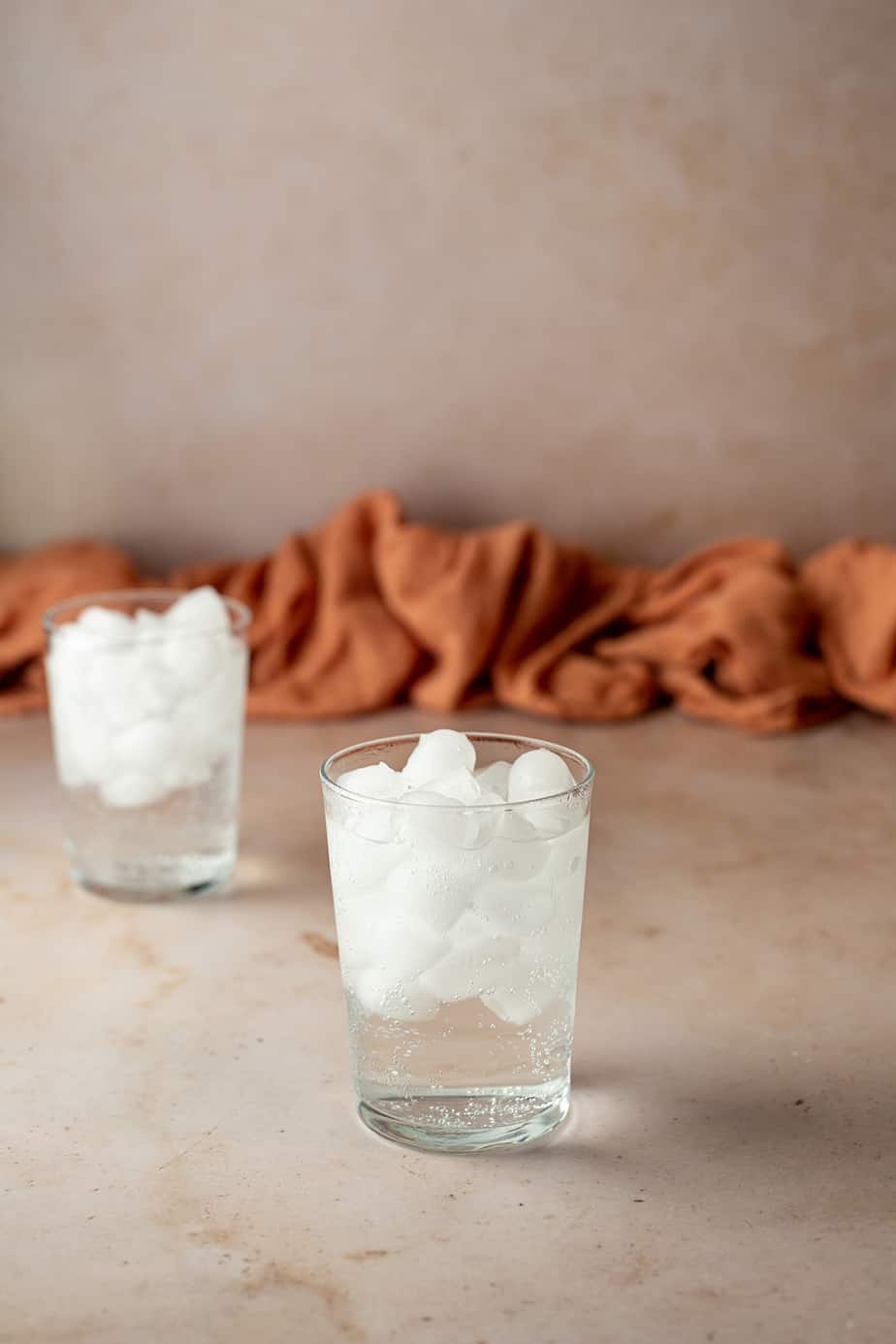a glass of Sprite with ice